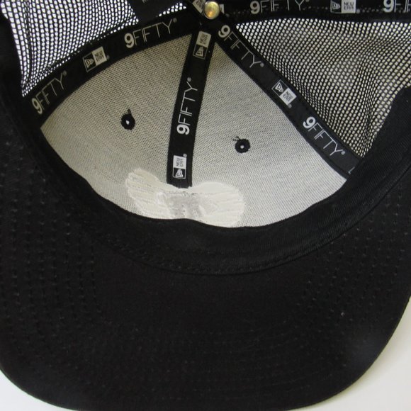 New Era 9/50 Mesh Trucker Adult Black Cap Hat Embroidered Heart Horse Snapback main image 7